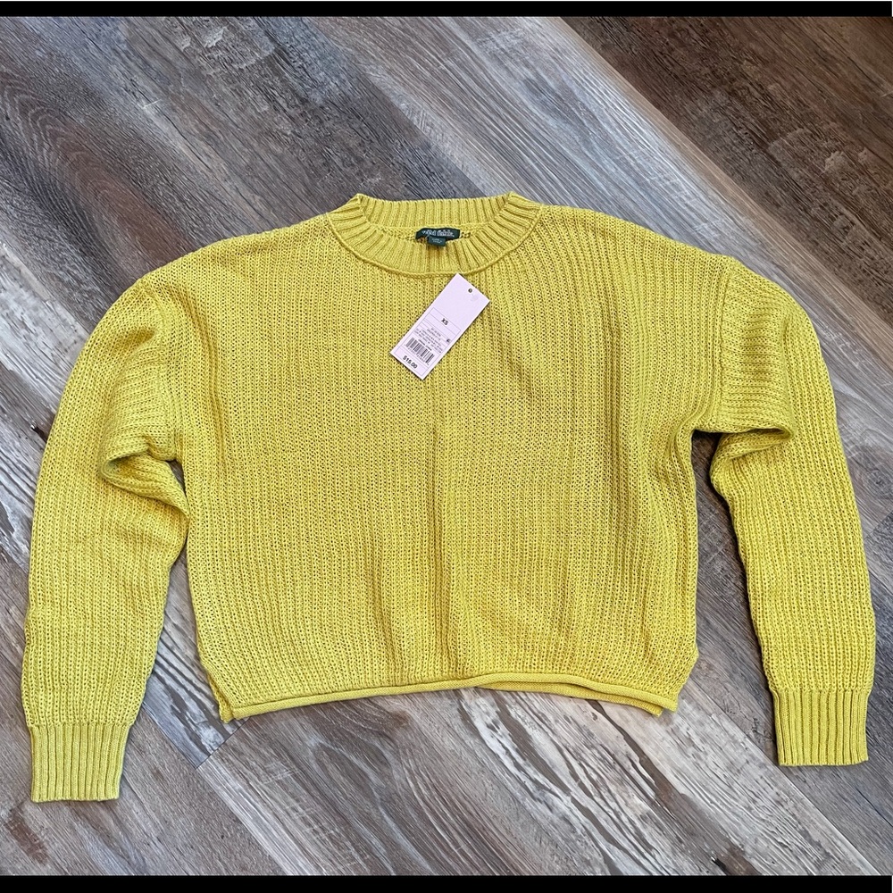 NEW WITH TAGS Wild Fable Citron Crop Sweater (XS)
